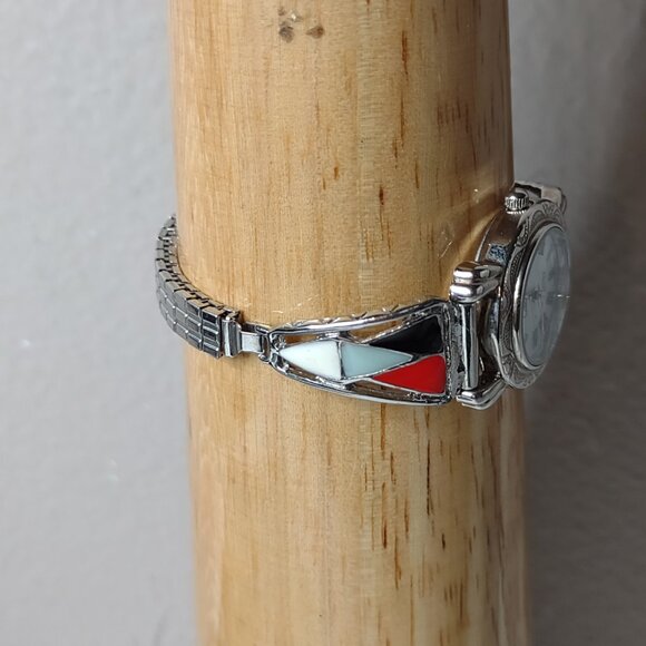 6 Inch Collezio Stretch Watch - Picture 2 of 9